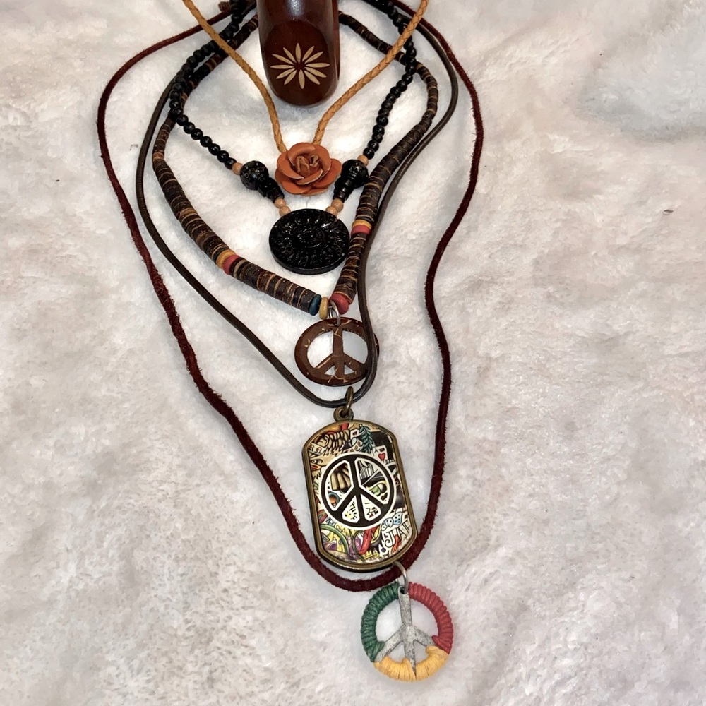 Wood and leather jewelry